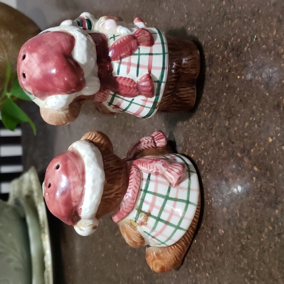 1991 Fitz and Floyd Christmas Bears Salt and Pepper Shakers Winter Holiday - Picture 3 of 4